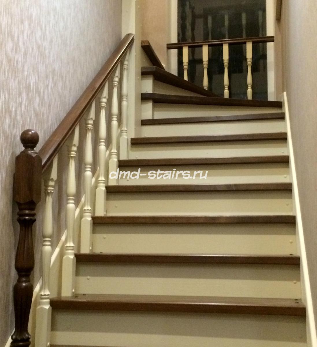 Закрытая Лестница В Частном Доме Фото